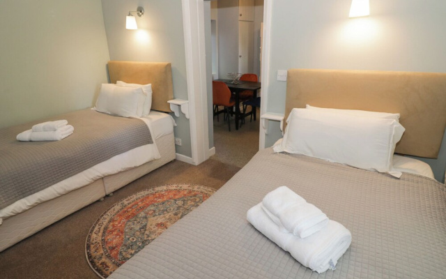 Boxbush Lodge