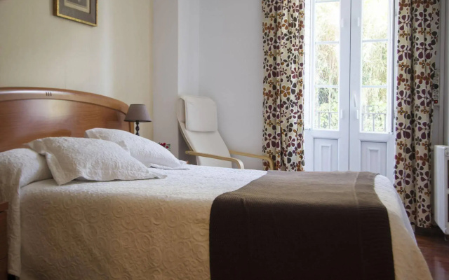 Hostal La Carballinesa