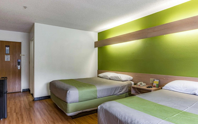 Motel 6 Charlotte, NC - University