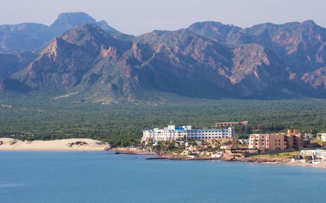 San Carlos Plaza Hotel, Beach & Convention Center