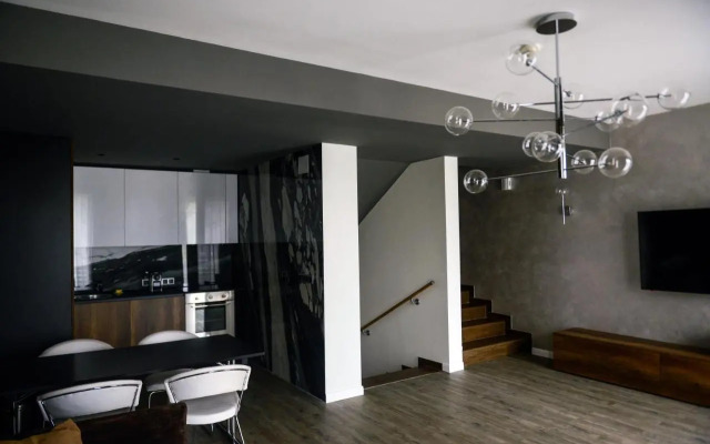 Silver Mountain Deluxe Suite B10
