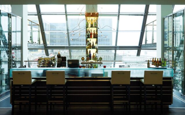 Copenhagen Island Hotel