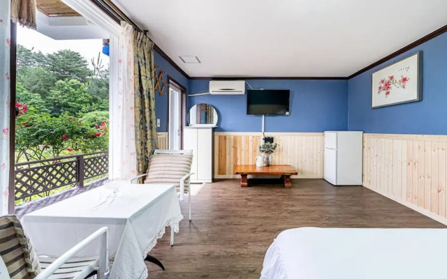 Samcheok Garden Pension