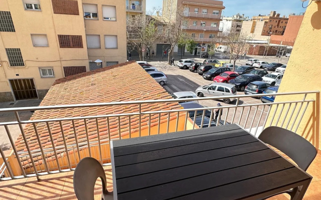 Ferran 32 in Roses With 4 Bedrooms and 2 Bathrooms