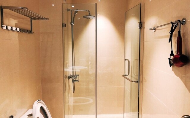 Condotel Greenbay Premium Apartment