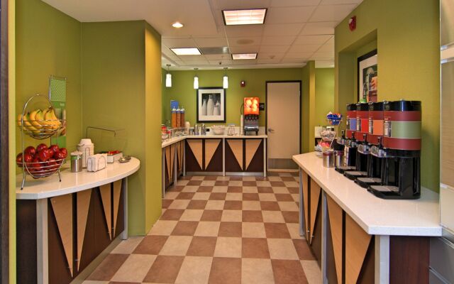Hampton Inn & Suites Mountain View