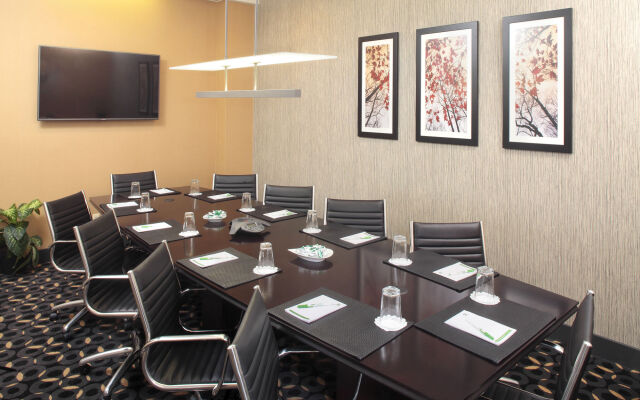 Holiday Inn Wilkes Barre - East Mountain by IHG