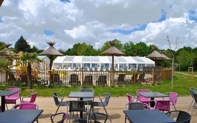 Camping La Roche Posay Vacances