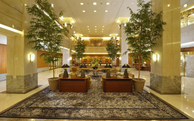 Hotel Granvia Okayama