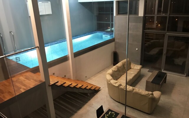 Młyńska 8 Apartament z prywatnym basenem