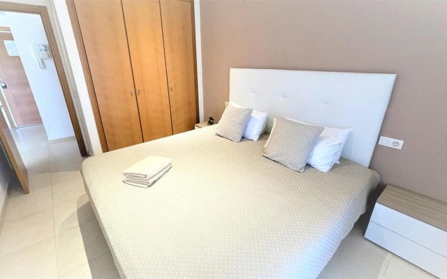 Luxury Beachfront Apartment