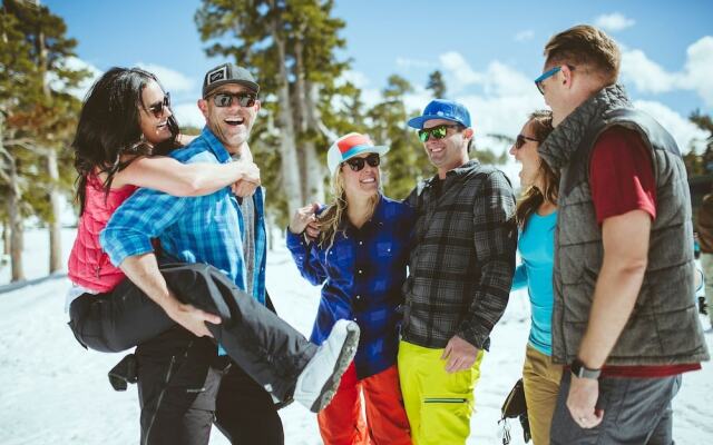 Updated Studio Right Off Lake Tahoe Studio Bedroom Condo by RedAwning