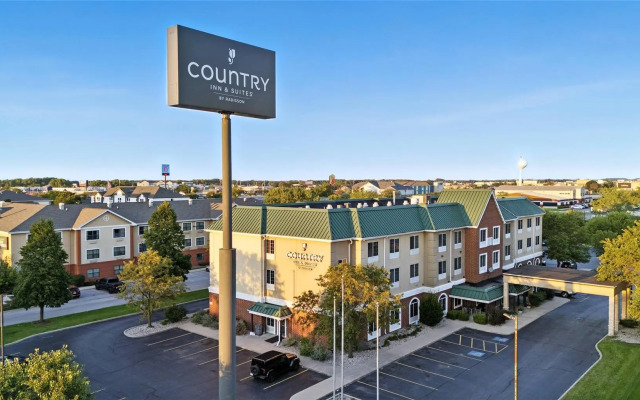Country Inn & Suites by Radisson, Merrillville, IN