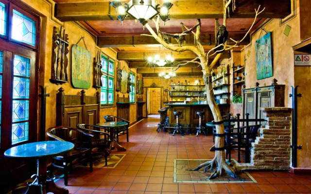 Pytloun Old Armoury Hotel Prague