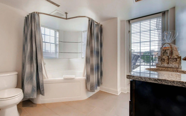 Global Luxury Suites at Dupont Circle