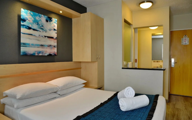 Duma Lodge