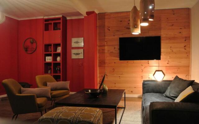 CLEMENT ONE, a villa for family & friends