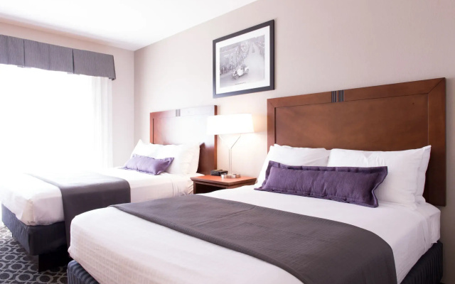 Bluemont Hotel