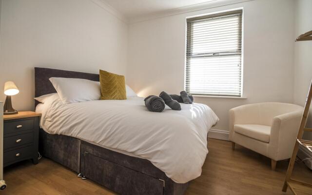 Ivydene - 3 Bedroom Holiday Home - Tenby