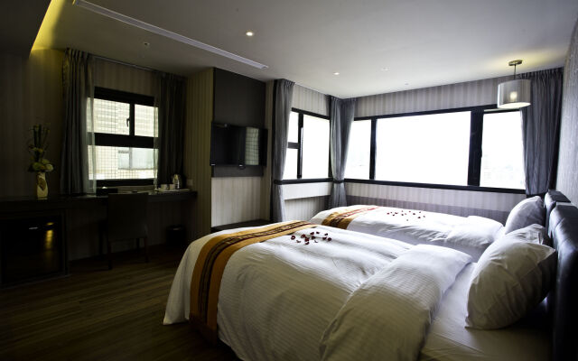 Fine Hotel