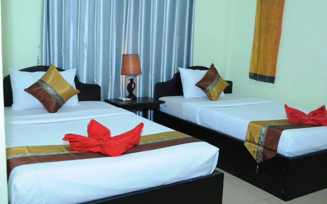 Popular Hotel & Spa