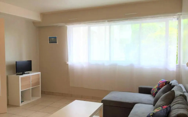 Appartement Biarritz, 1 pièce, 2 personnes - FR-1-3-449