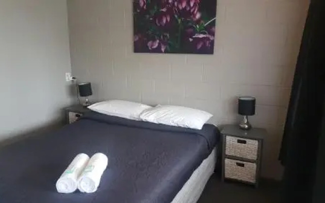 Railway Hotel/Motel Hokitika