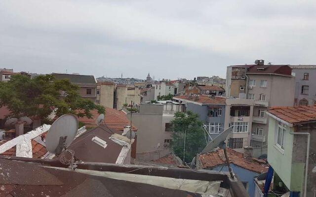 Taksim Taila Apartments No 3