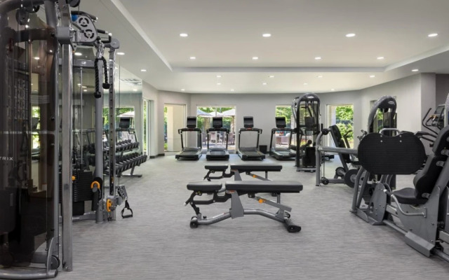 Courtyard by Marriott Edison Woodbridge