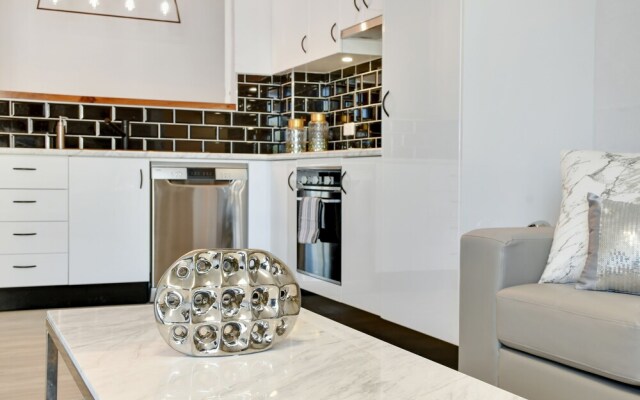Mooloolaba Apartment with Marina Views
