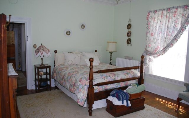 HeatherCroft Bed and Breakfast
