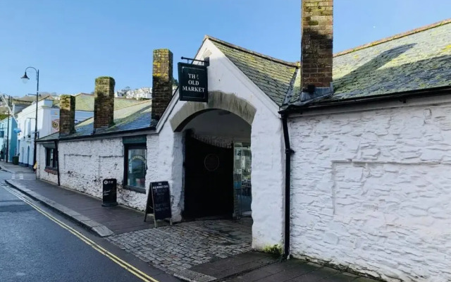 The End House - Cosy and central (Dartmouth)