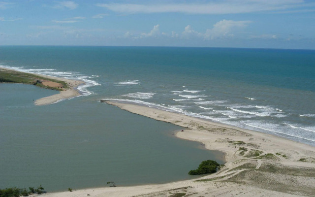 OYO Kalamari Beach Hotel