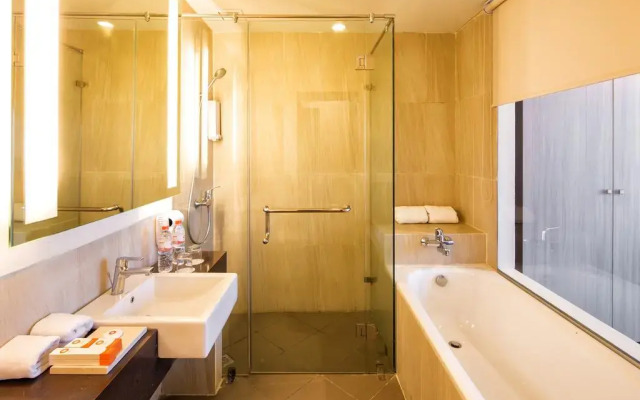 Verse Luxe Hotel Wahid Hasyim