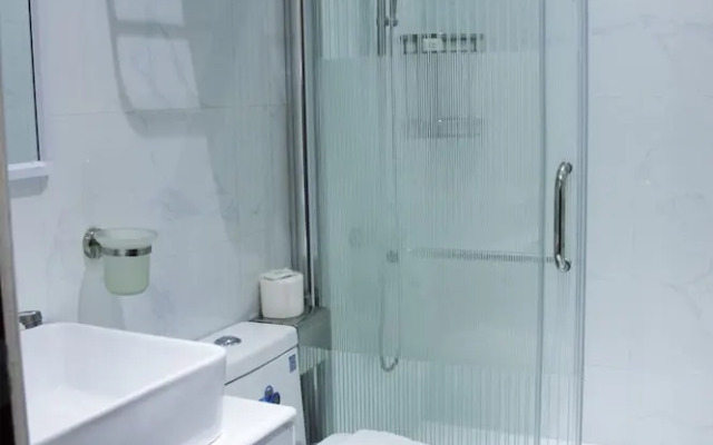ELTI Suites