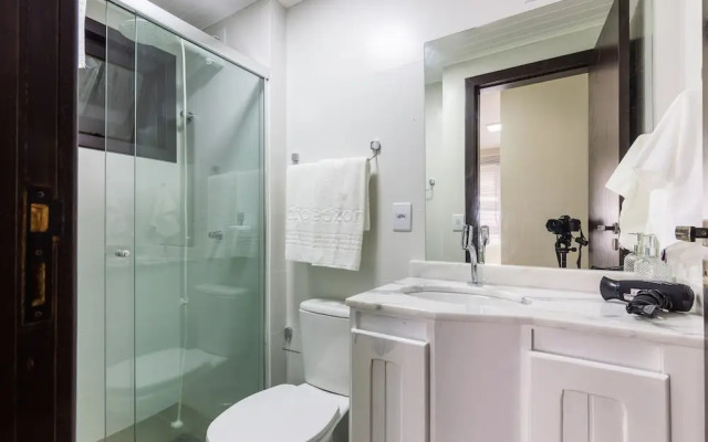 Apto reformado, perto do mar e centrinho JBA104