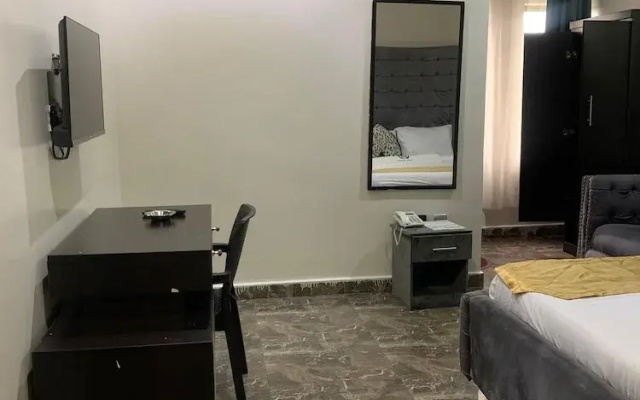 Hilton Garden Hotel
