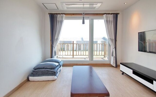 Jeju Udo Island Star Village Pension