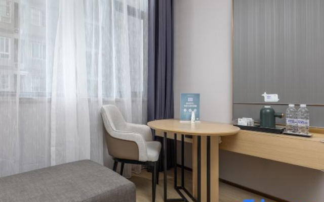 Lifeng Hotel (Xi'an Dayan Pagoda Datang Night City Branch)