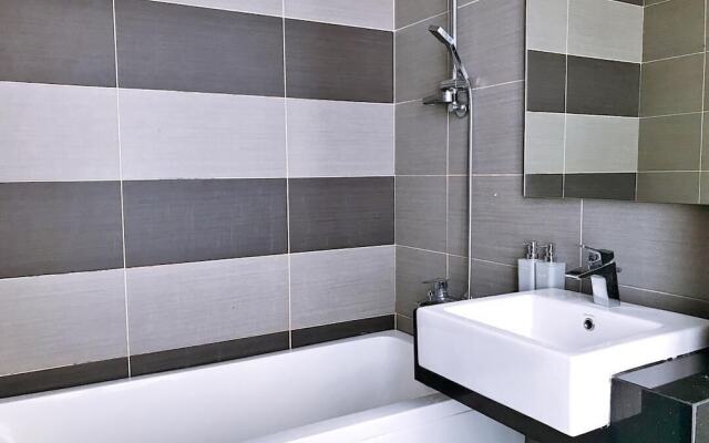 Glitar Home D'esplanade