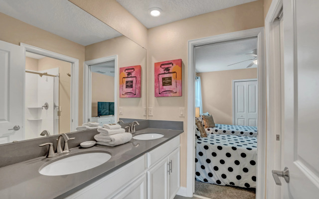 780DROP, Davenport , US