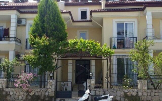 Lilium House
