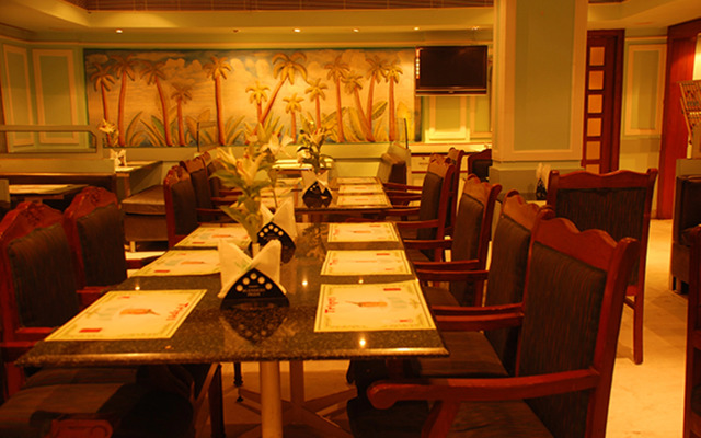 Hotel Shanti Palace