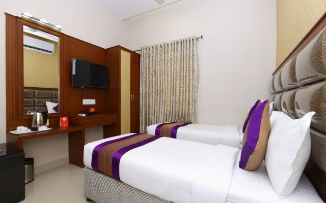 OYO Flagship 486 Nungambakkam-Greams road-Apollo Hospital