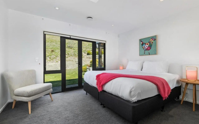 Tucker Beach Haven With Spa