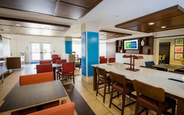 Holiday Inn Express Tulsa South Bixby by IHG