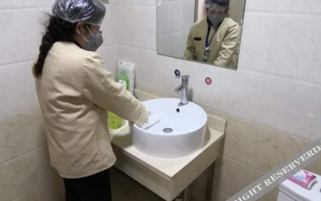 Silver Shuke Boutique Theme Hotel – Bathroom – Baiyin