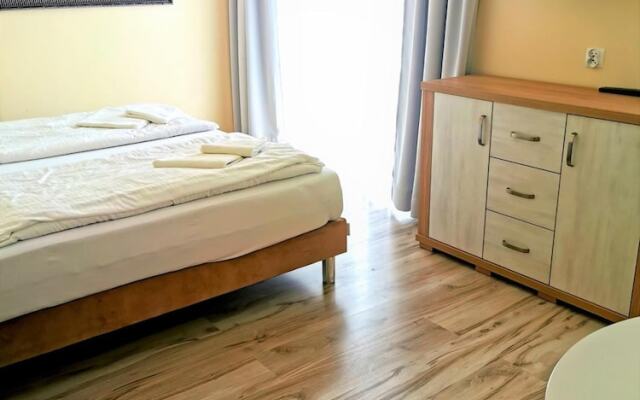 Hotel Lazur