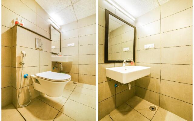 OYO Townhouse 254 HRBR-Kalyannagar