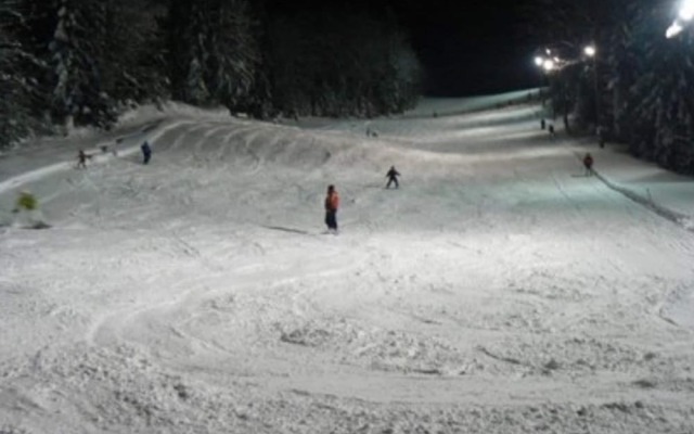 Secluded Holiday Home with Hot Tub in Kozji Vrh